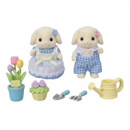 Набор Sylvanian Families Blossom Gardening Set-Flora Rabbit Sister&Brother