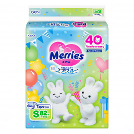 Подгузники Merries Anniversary S 4-8 кг 82 шт