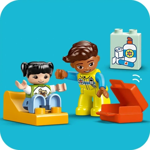 LEGO DUPLO Швидка допомога та водій 10447 - 7