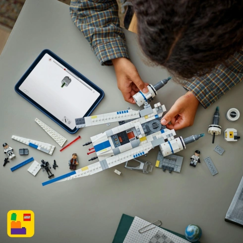 LEGO Star Wars Повстанський винищувач U-Wing 75399 - 15
