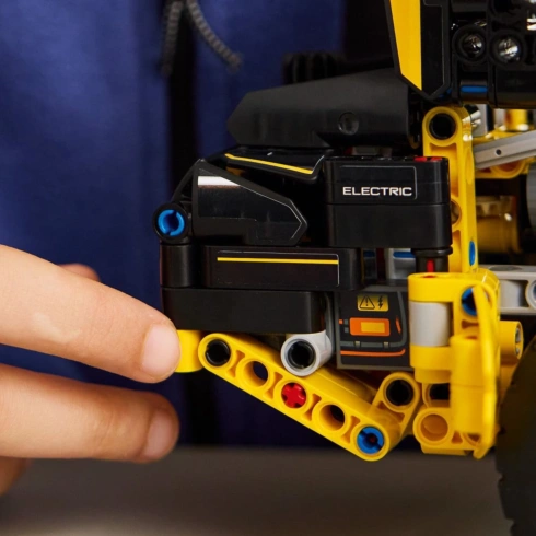 LEGO Technic Колісний навантажувач Volvo L120 Electric 42209 - 7