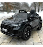 Дитячий електромобіль Audi RS Q8